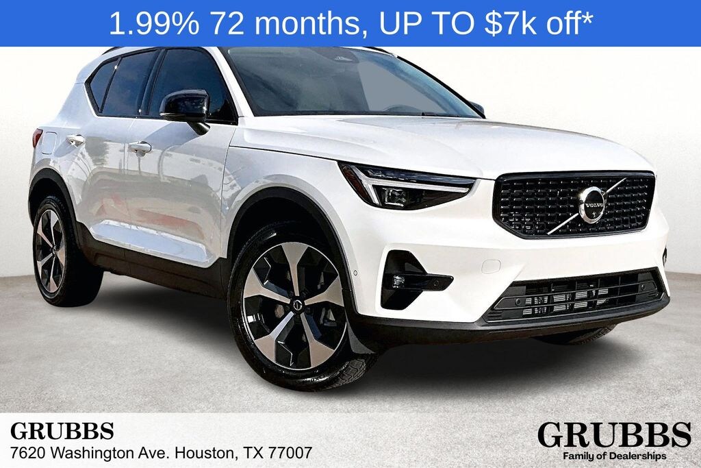 New 2026 Volvo XC40 B5 Plus SUV