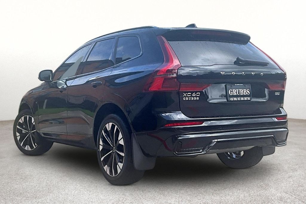 New 2026 Volvo XC60 B5 Plus SUV