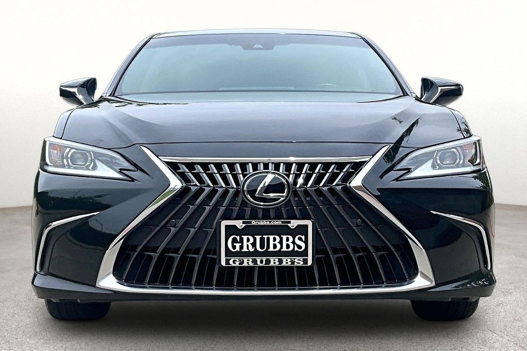 Used 2025 Lexus ES 300h Sedan