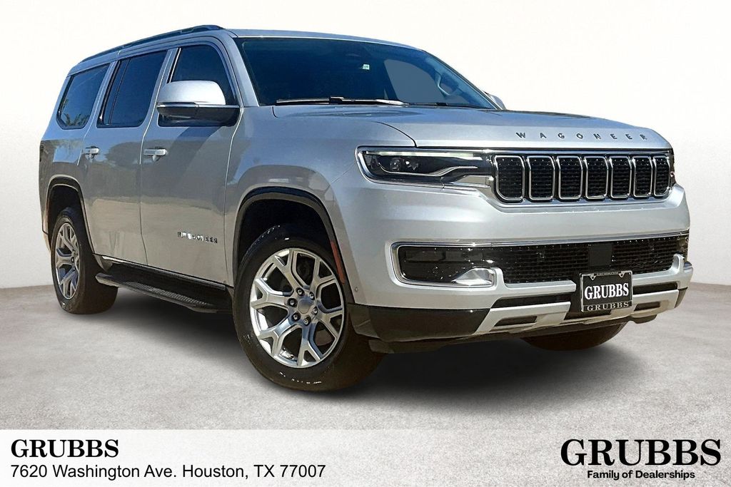 2022 Jeep Wagoneer Series II's photo