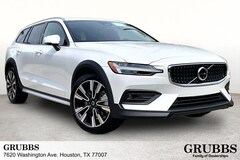 2026 Volvo V60 Cross Country B5 Ultra AWD Wagon