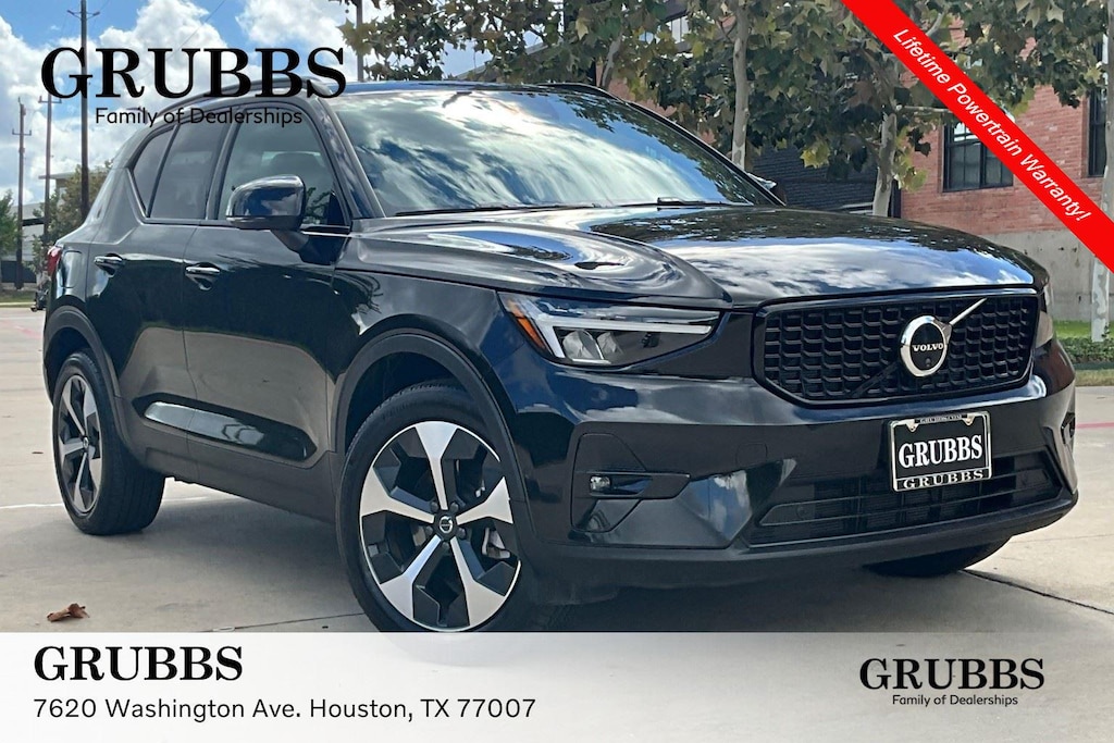 Certified 2025 Volvo XC40 Plus Dark Theme SUV