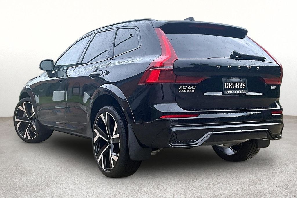 New 2026 Volvo XC60 B5 Ultra SUV