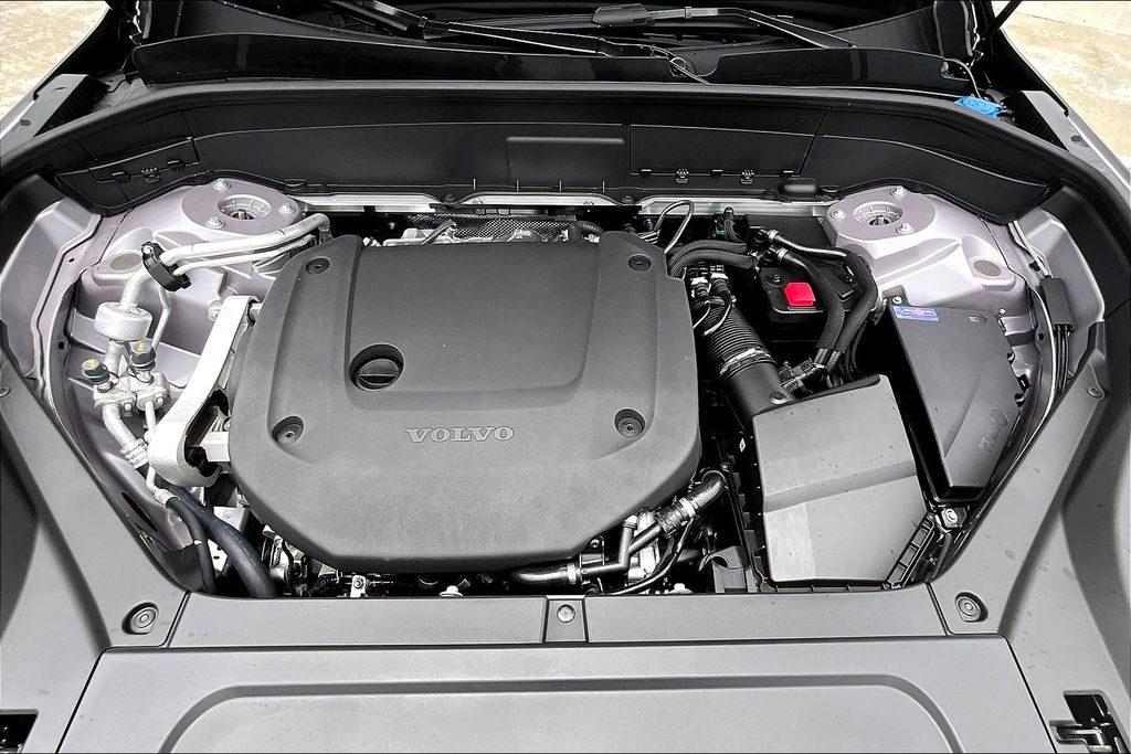 2026 Volvo XC90 Plus - Photo 22