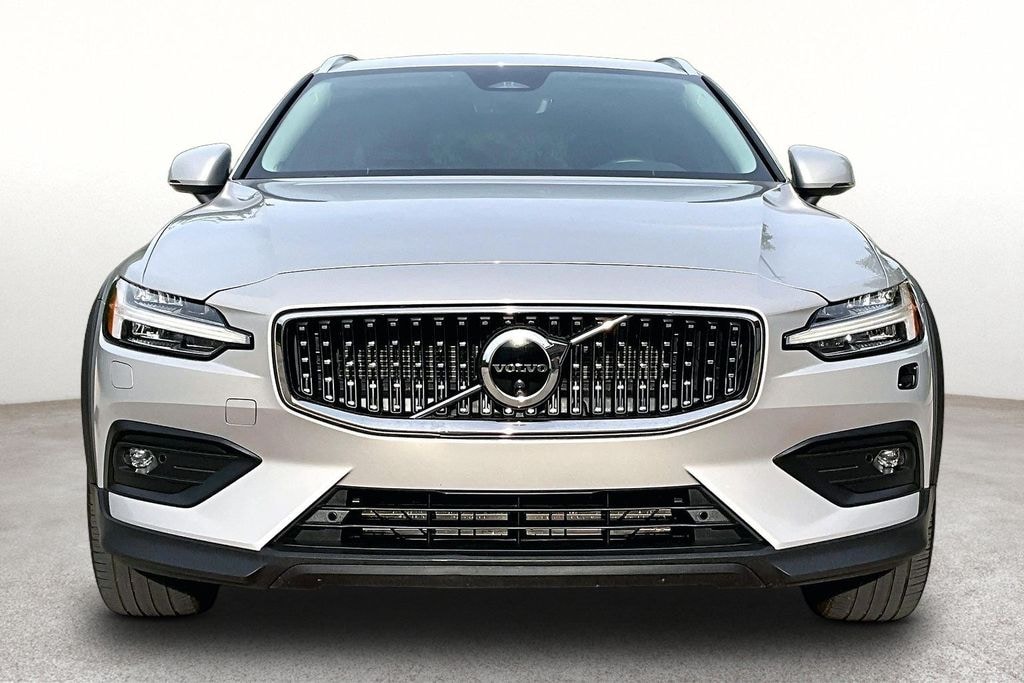 Used 2025 Volvo V60 Cross Country B5 Plus Wagon