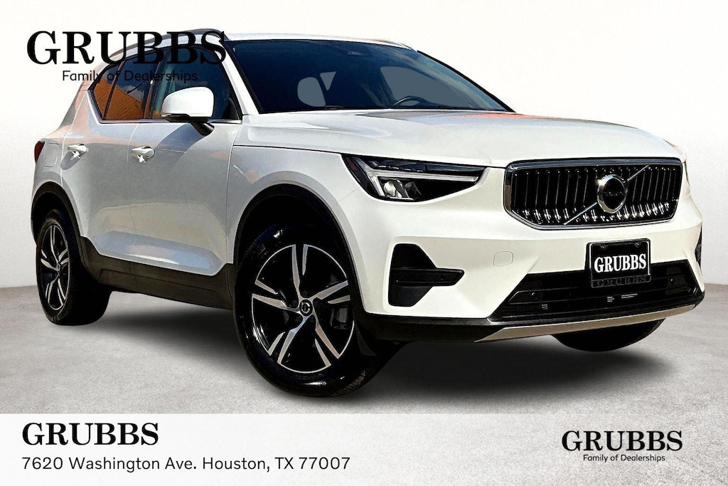 Certified 2025 Volvo XC40 Core Bright Theme SUV