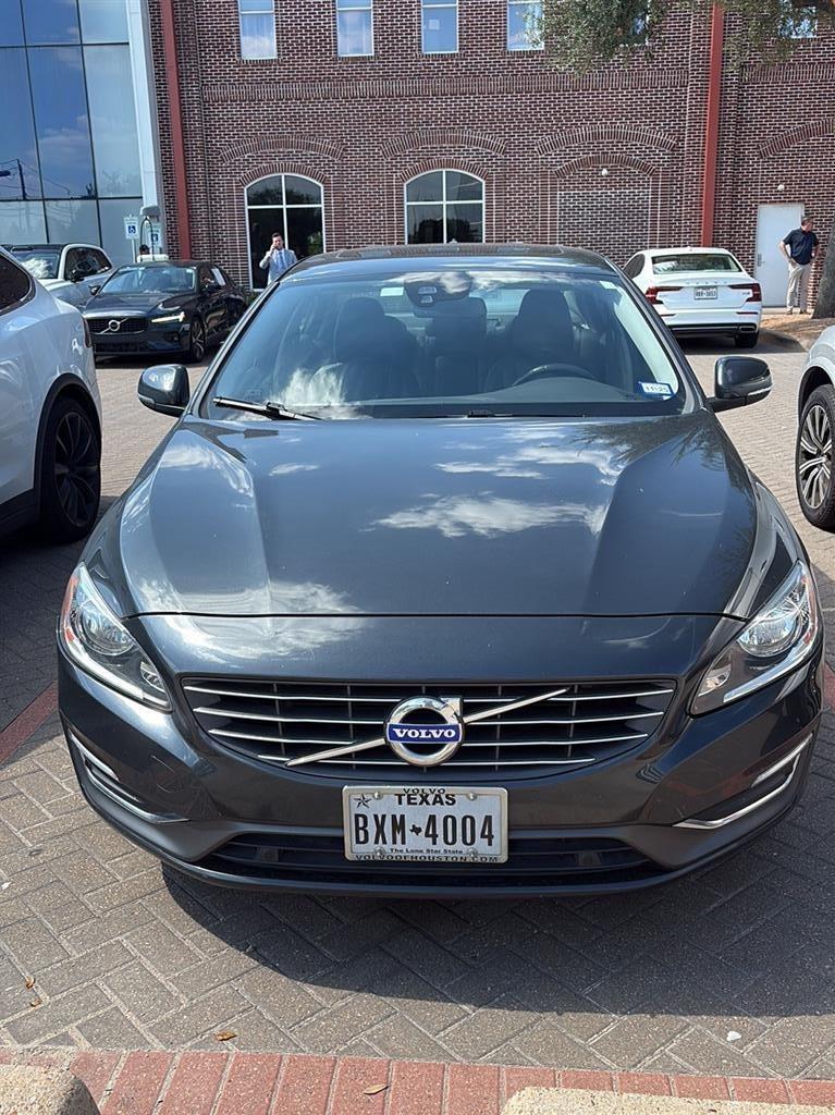 2014 Volvo S60 T5 photo 3