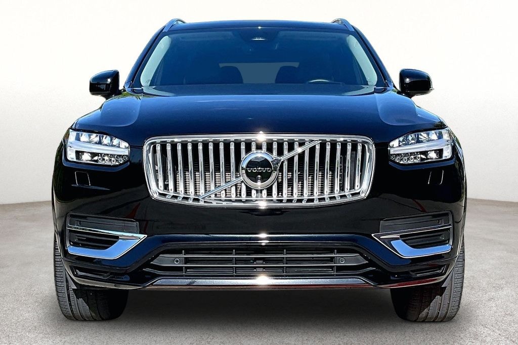 Certified 2025 Volvo XC90 Plug-In Hybrid T8 Ultra SUV