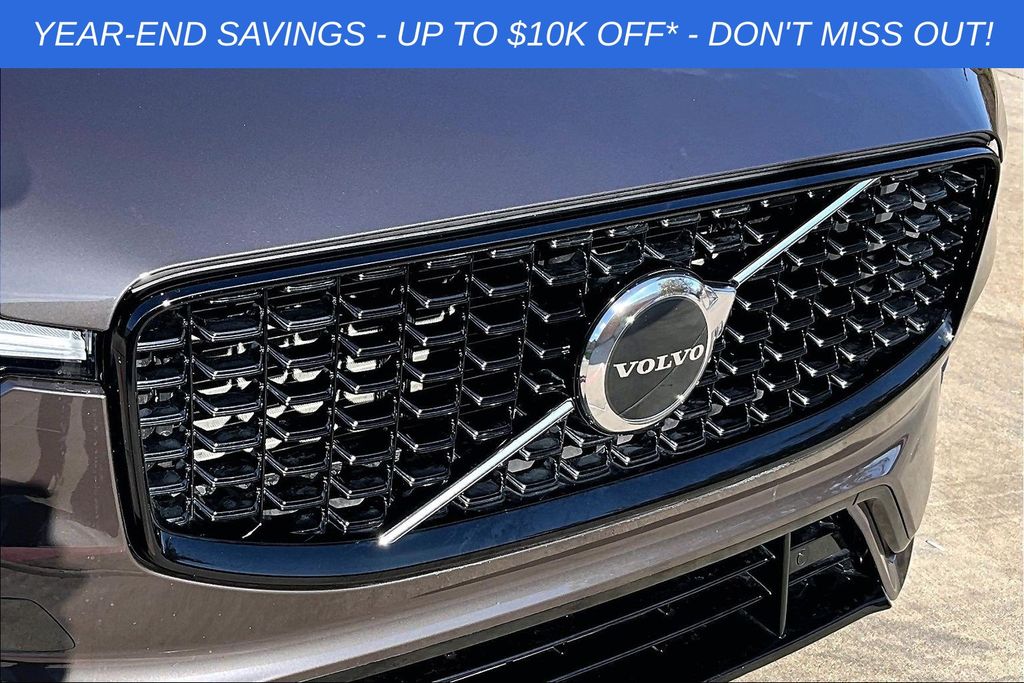 2025 Volvo XC60 Core - Photo 36