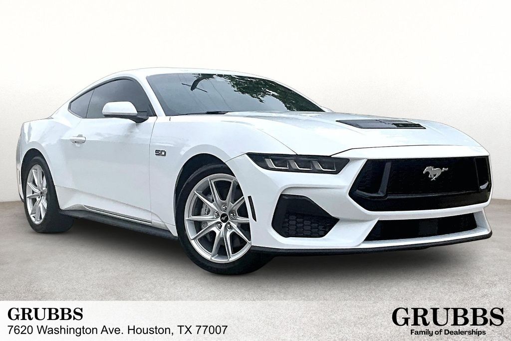 2025 Ford Mustang GT Premium Fastback's photo