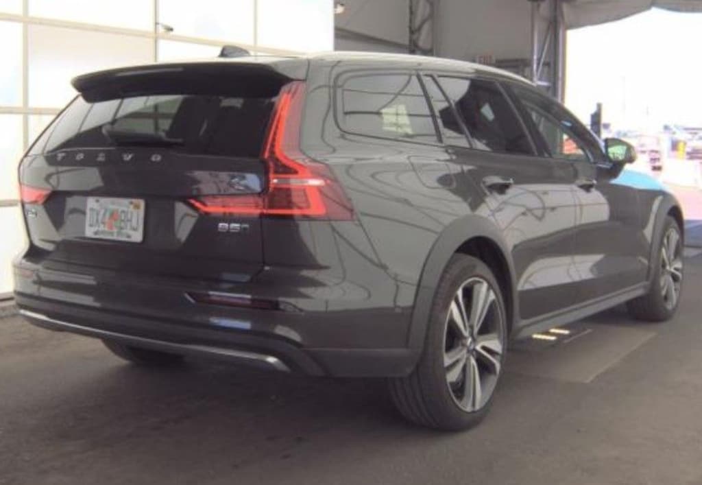 Used 2025 Volvo V60 Cross Country B5 Plus Wagon