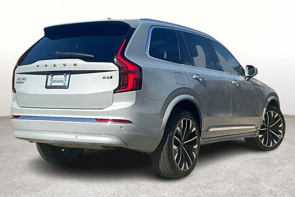 Certified 2025 Volvo XC90 B6 Plus 7-Seater SUV