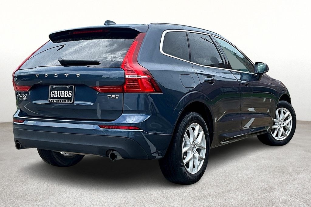 Used 2018 Volvo XC60 T5 Momentum SUV