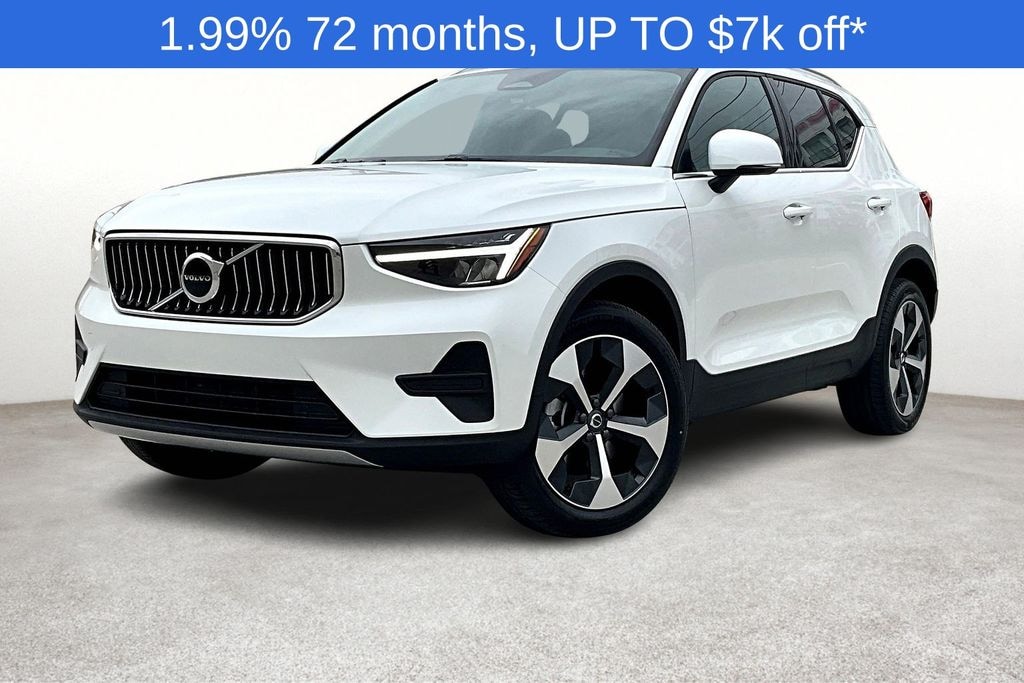 New 2025 Volvo XC40 B5 Core Bright Theme SUV