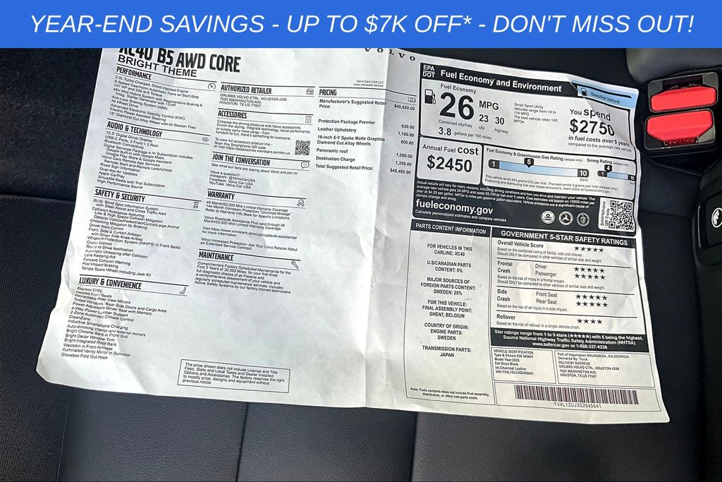 2025 Volvo XC40 Core - Photo 31