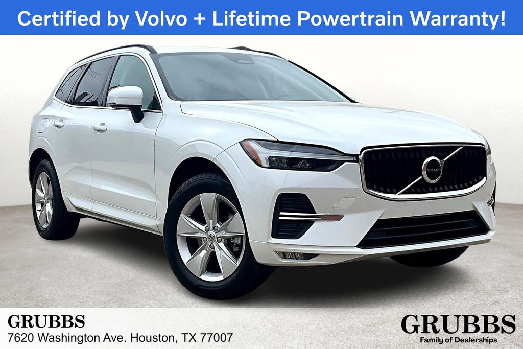 2022 Volvo XC60 Momentum