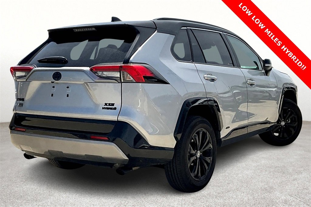 Used 2024 Toyota RAV4 XSE with VIN 2T3E6RFV4RW081847 for sale in Grapevine, TX