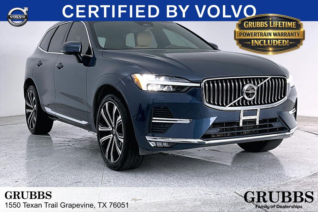 2023 Volvo XC60 B5 Ultimate Bright Theme FWD's photo