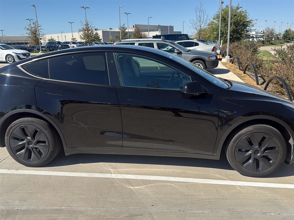 Used 2025 Tesla Model Y Long Range SUV