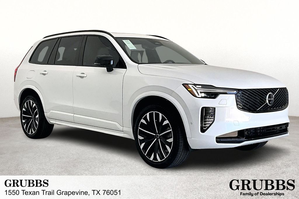 New 2026 Volvo XC90 B6 Ultra Dark Theme 6-Seater