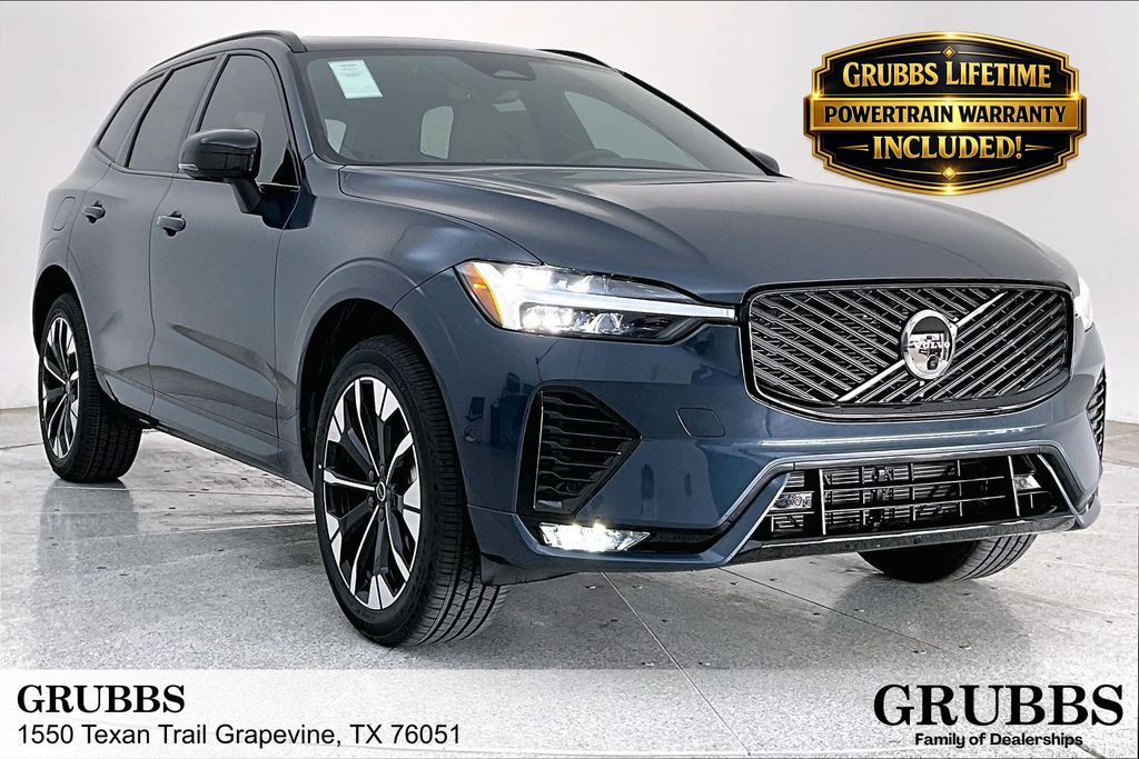 2026 Volvo XC60 B5 Plus Dark AWD's photo