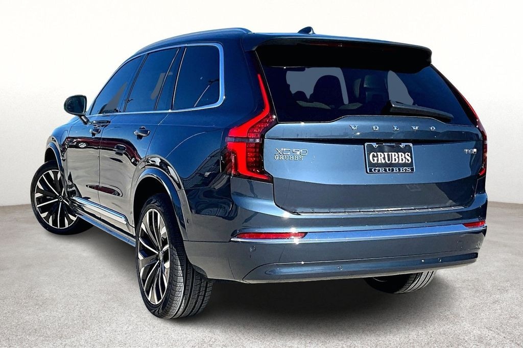 New 2026 Volvo XC60 plug-in hybrid T8 Core SUV