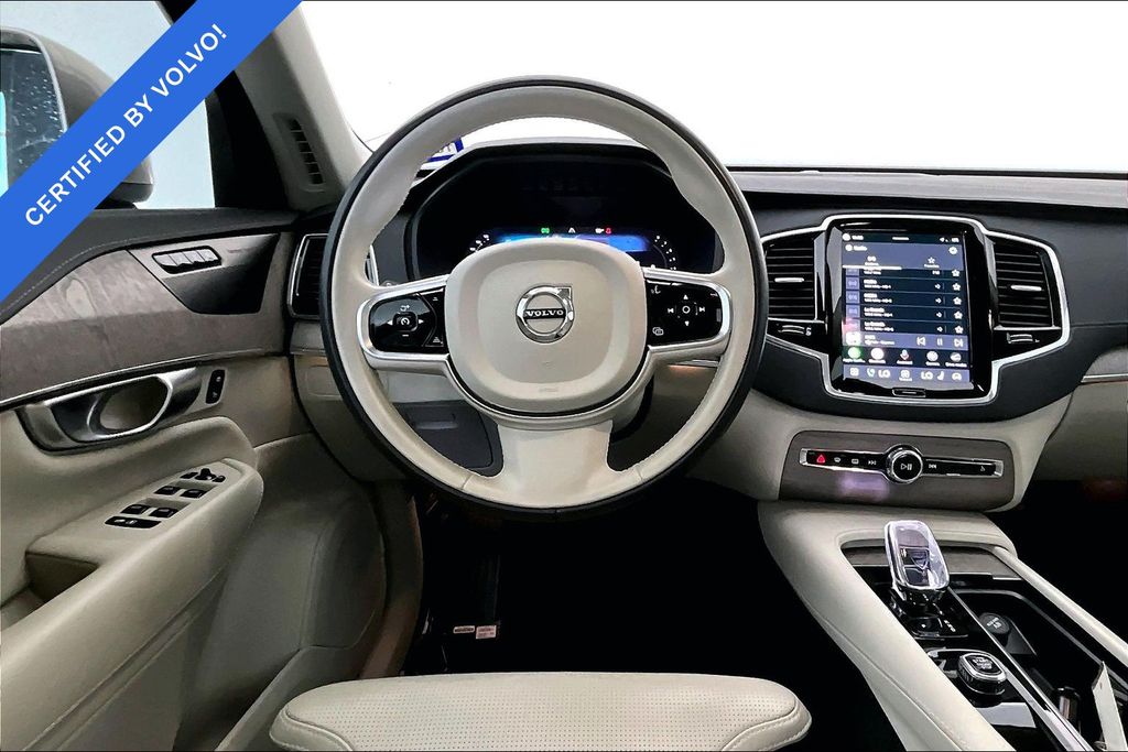 2024 Volvo XC90 6