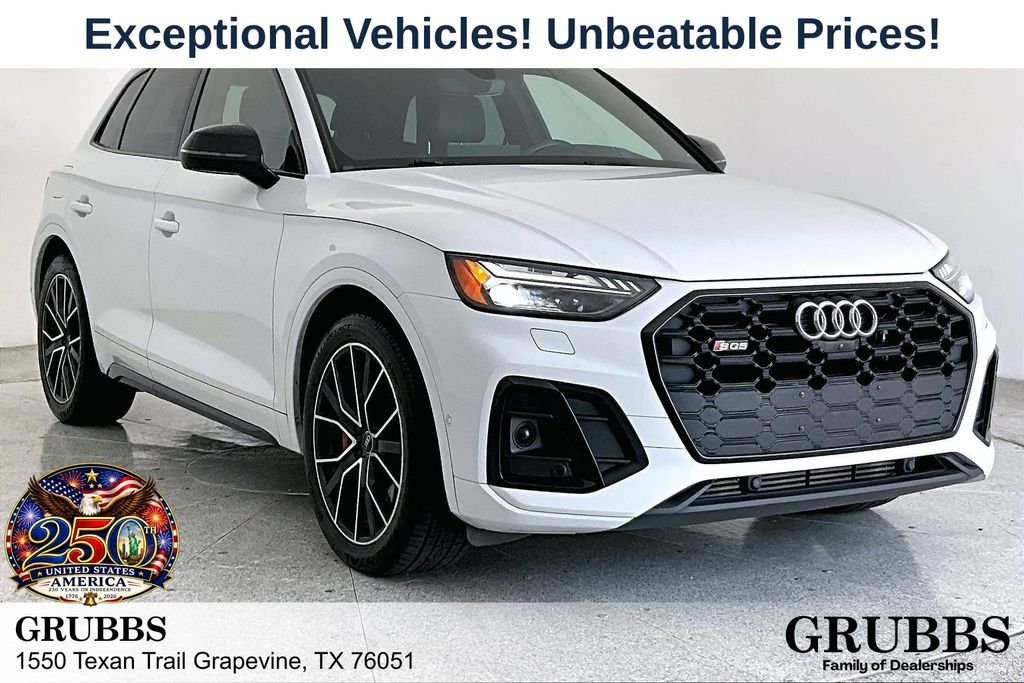 2021 Audi SQ5 Prestige's photo
