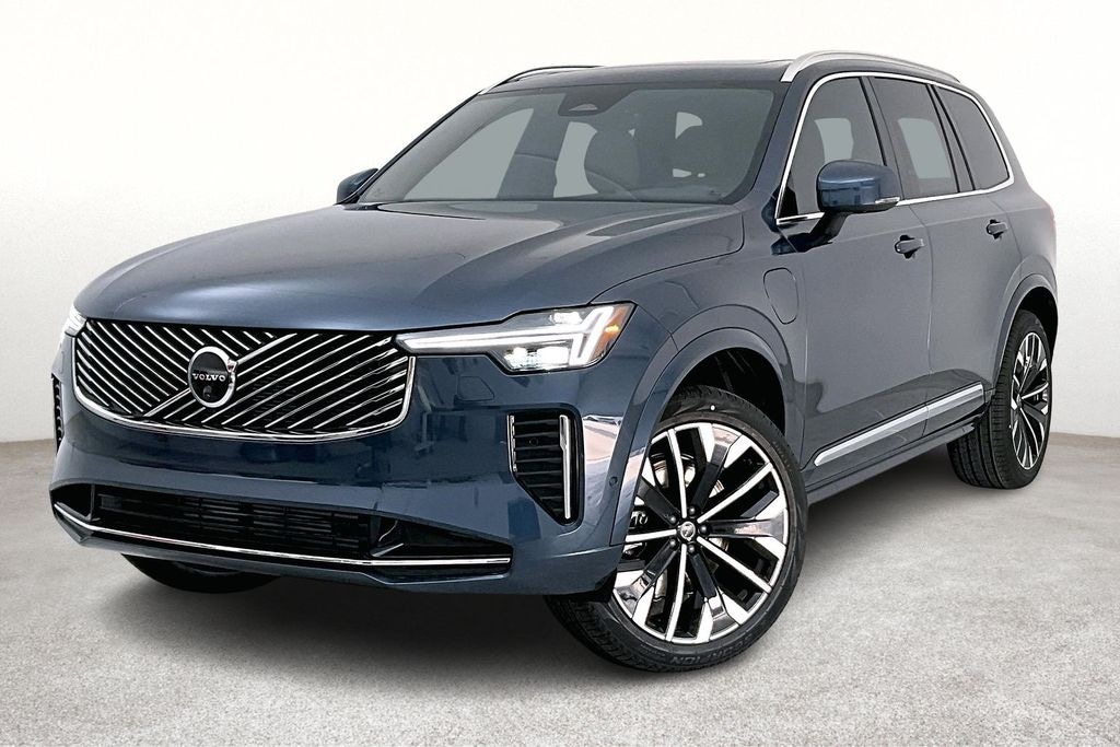 New 2026 Volvo XC90 plug-in hybrid T8 Plus 7-Seater SUV