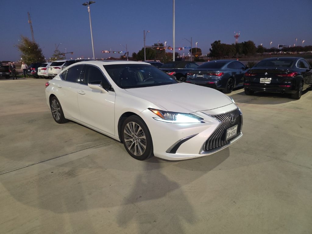 2020 Lexus ES 350 Premium photo 2