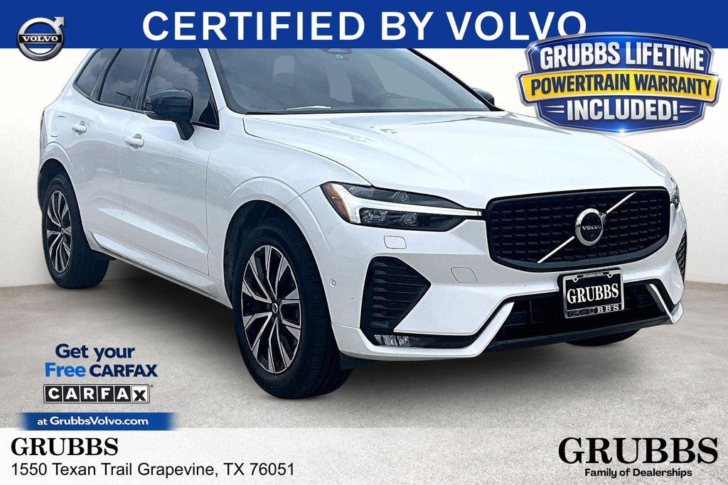 2023 Volvo XC60 B5 Plus Dark Theme AWD's photo