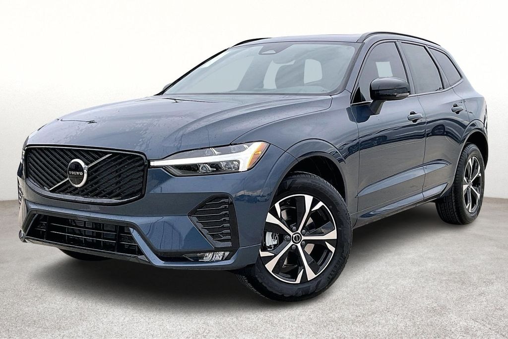 New 2026 Volvo XC60 B5 Core SUV