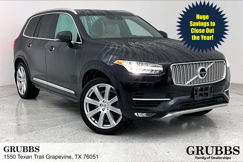 2017 Volvo XC90 Inscription's photo