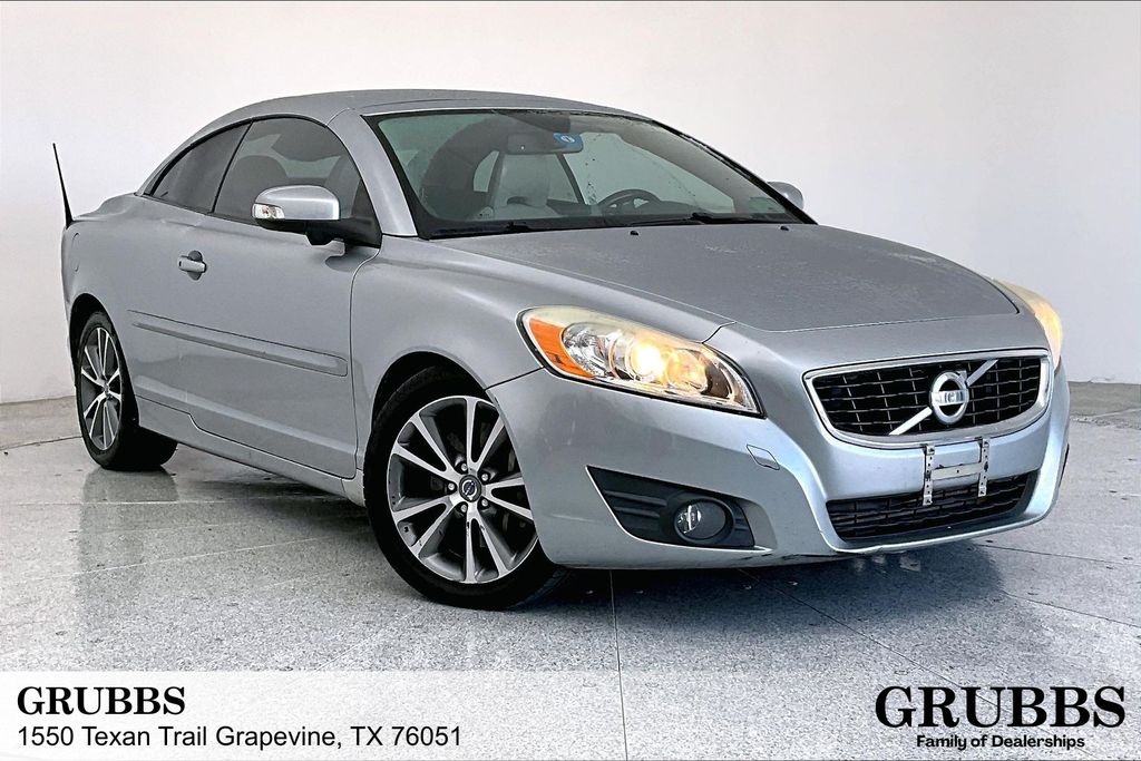 2012 Volvo C70 T5 Premier Plus's photo
