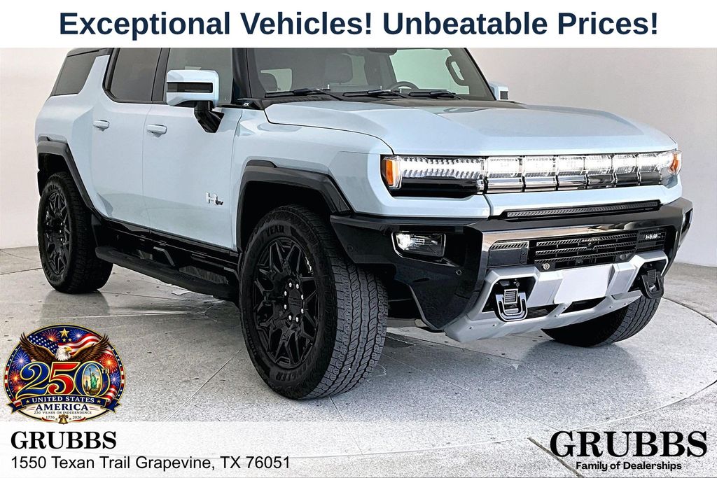2025 GMC Hummer EV 2X SUV's photo
