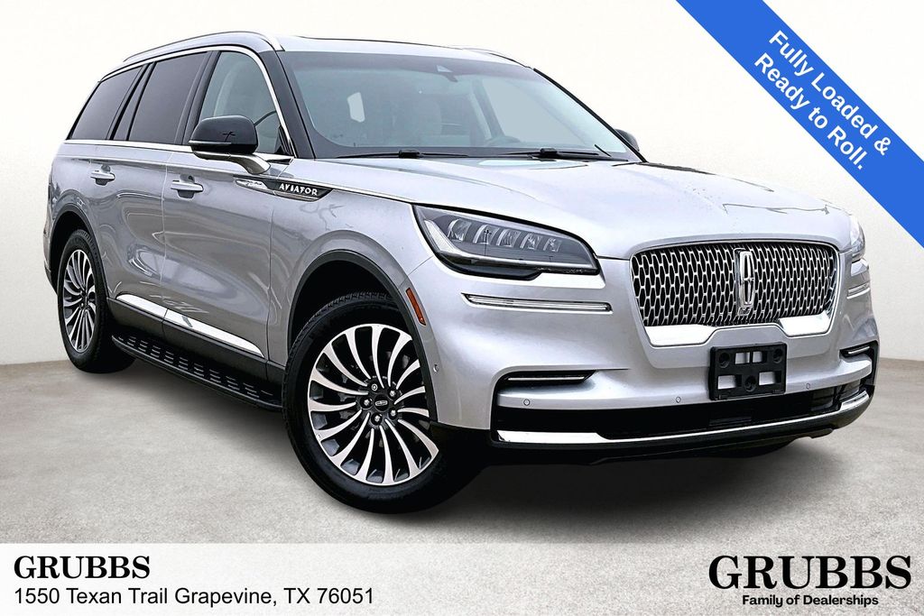 2022 Lincoln Aviator Reserve's photo