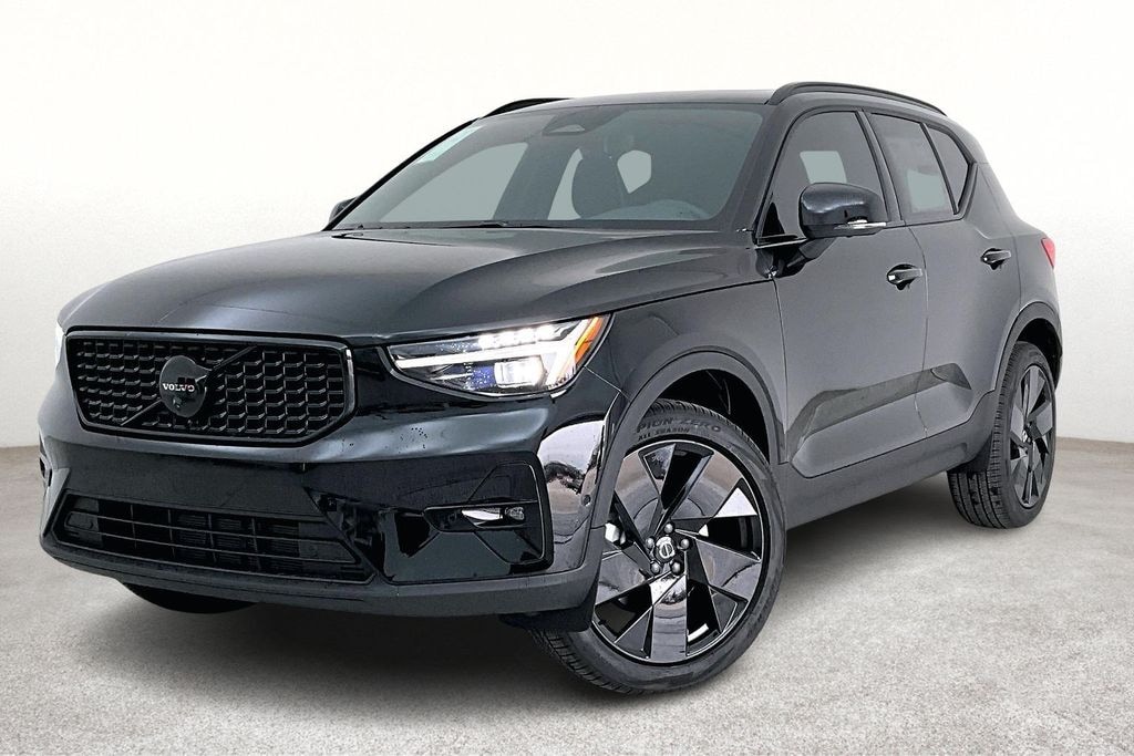 New 2026 Volvo XC40 B5 Ultra Black Edition SUV