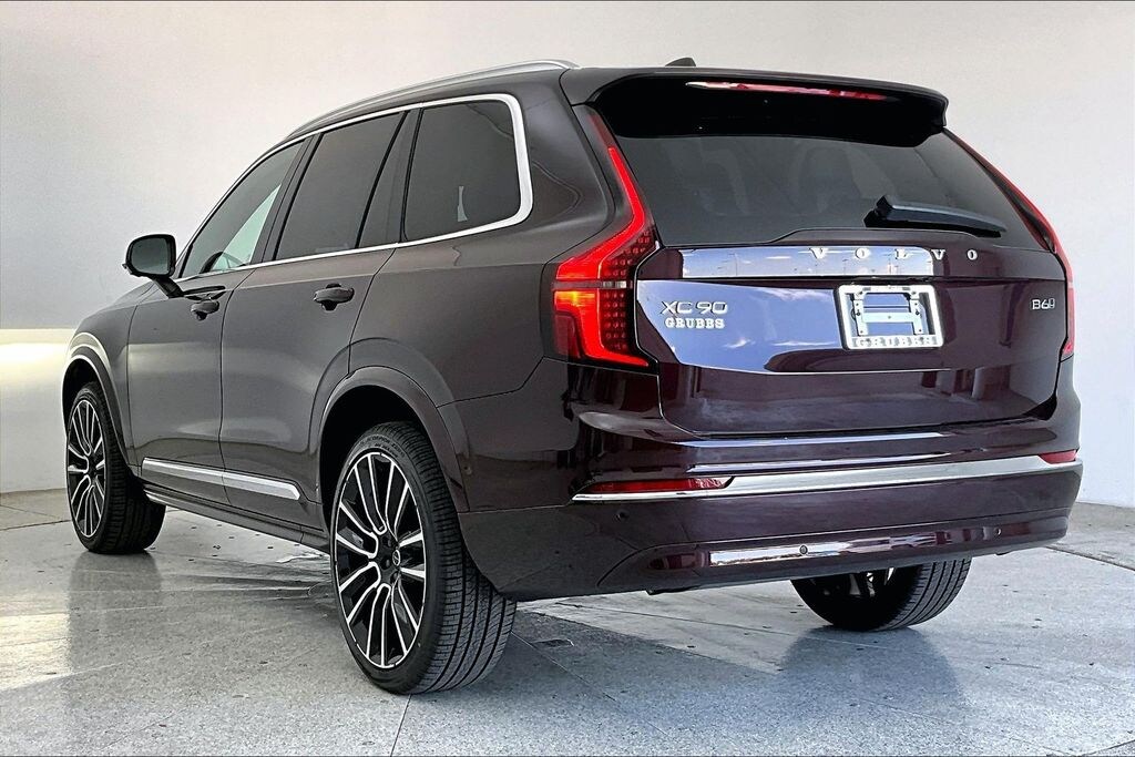 New 2026 Volvo XC90 B6 Plus 7-Seater SUV