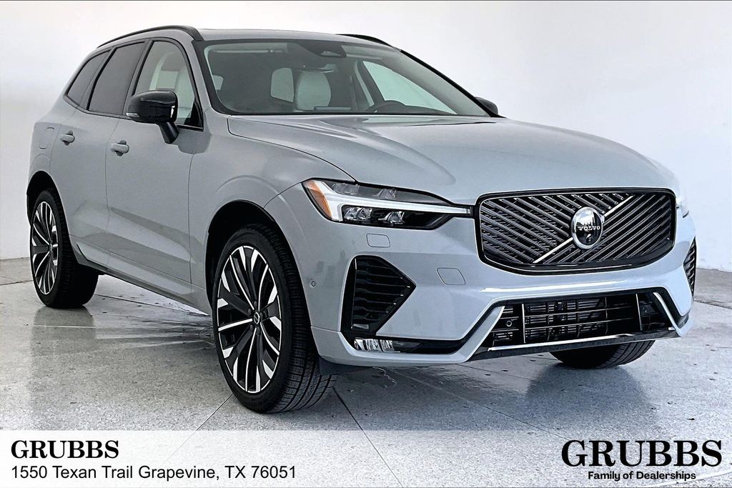 New 2026 Volvo XC60 B5 Ultra