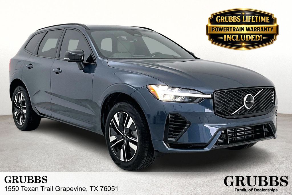 2026 Volvo XC60 T8 Core Dark AWD's photo