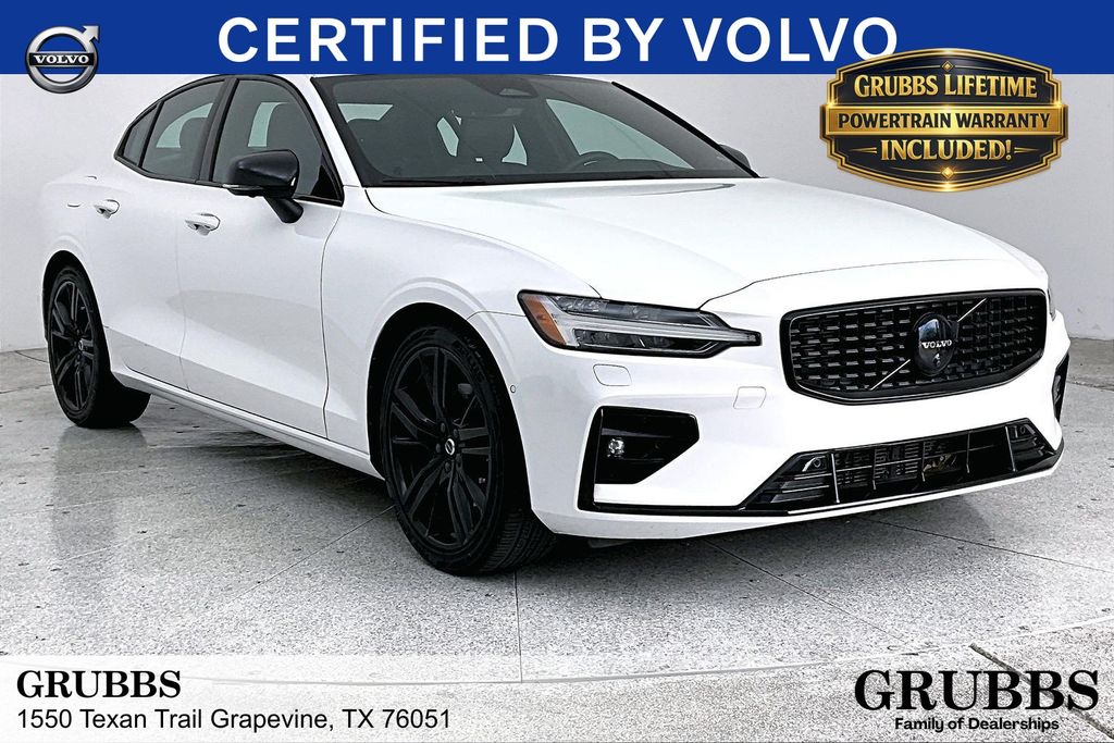 2023 Volvo S60 B5 Plus Black Edition AWD's photo