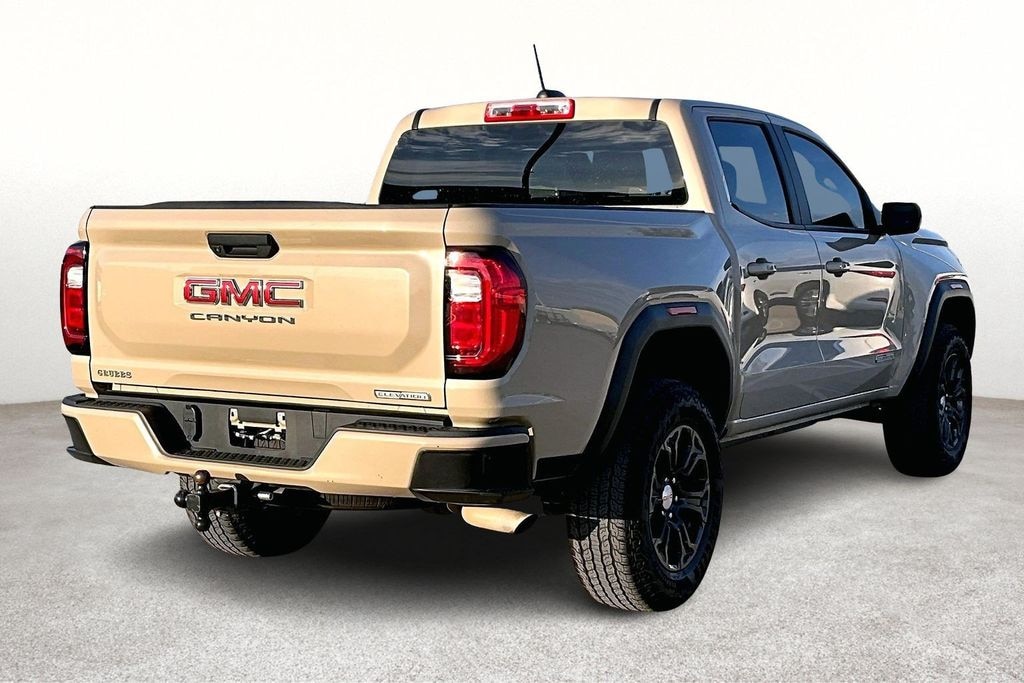 Used 2024 GMC Canyon Elevation Truck
