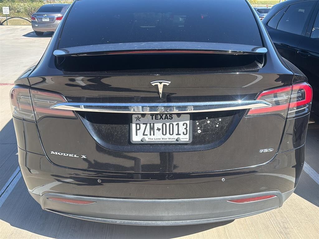 Used 2018 Tesla Model X 75D SUV