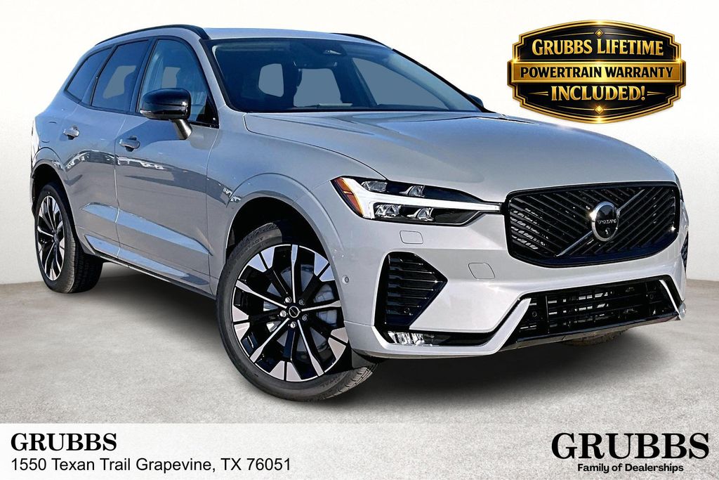 2026 Volvo XC60 B5 Plus Dark AWD's photo