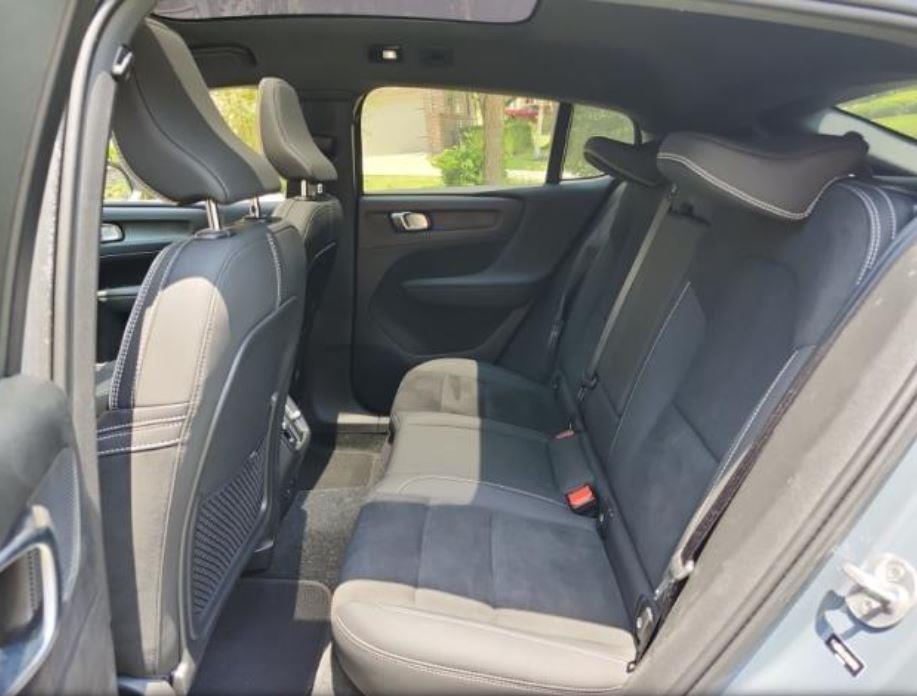 2023 Volvo C40 Recharge Plus photo 2