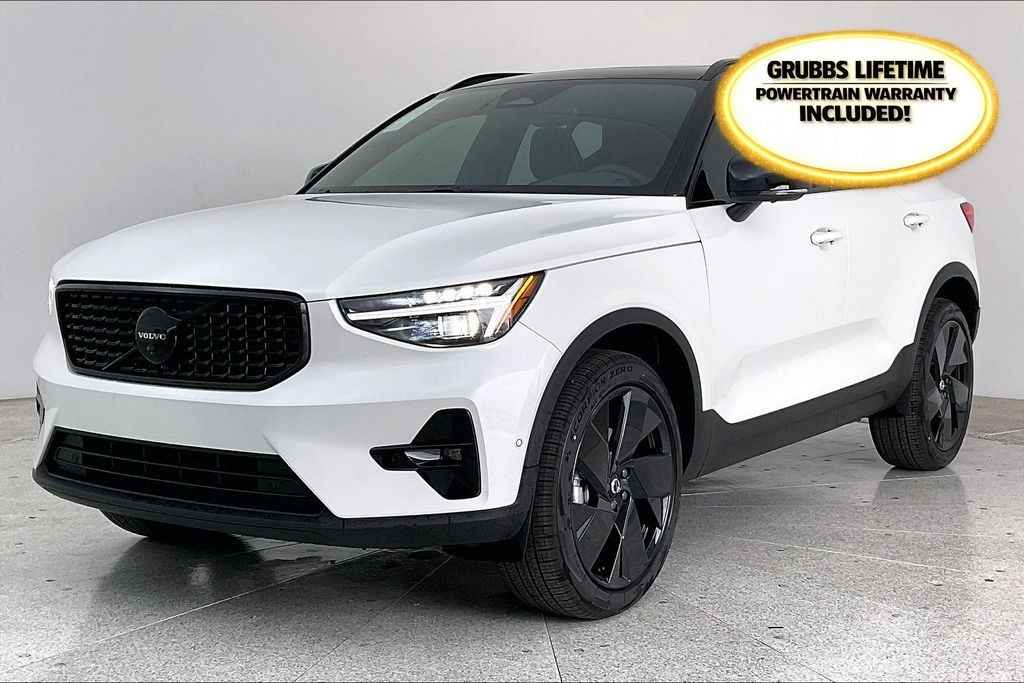 New 2026 Volvo XC40 B5 Ultra Black Edition SUV