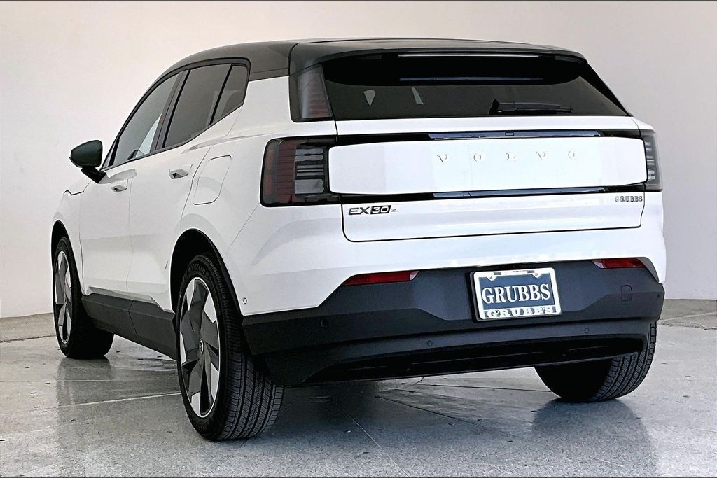 New 2026 Volvo EX30 Twin Motor Ultra SUV