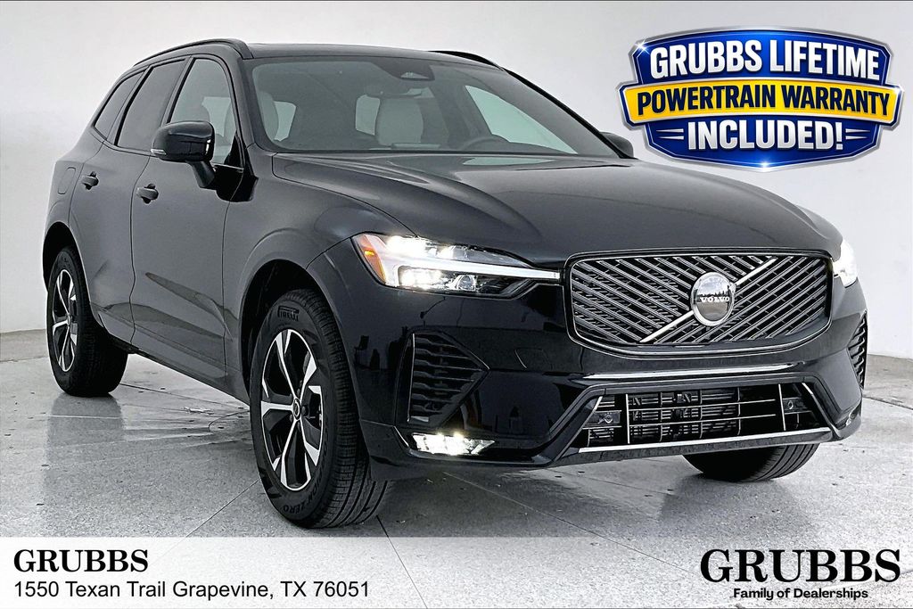 2026 Volvo XC60 B5 Core Dark AWD's photo