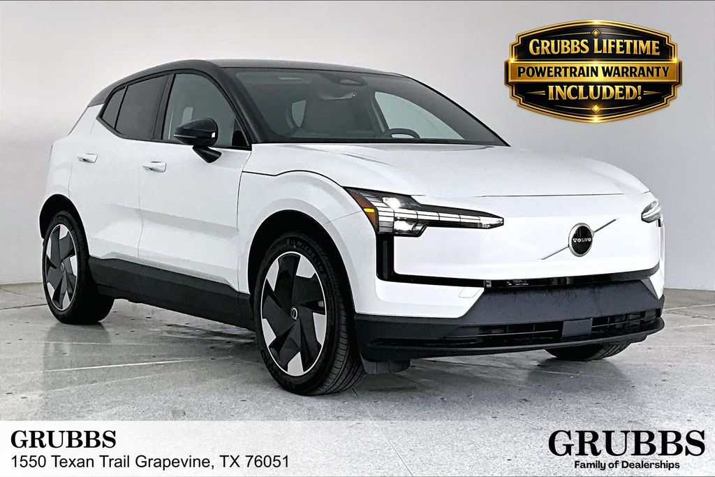 2026 Volvo EX30 Twin Motor Performance Plus's photo
