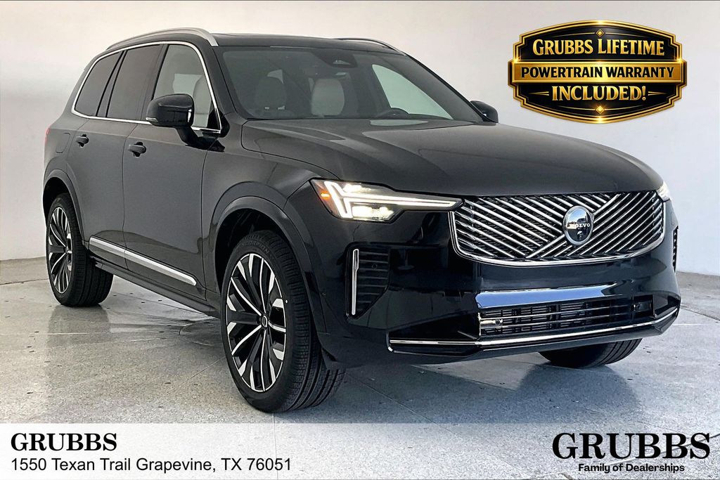 2026 Volvo XC90 B5 Plus Bright 4WD's photo